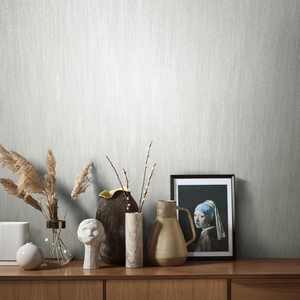 Galerie Wallpaper Product code: 95030_2 - Air Wallpaper Collection - White Colours - This gorgeous textured paper has a slub silk effect that adds warmth and depth to your home. Its understated tone and glamorous design make it suitable as an all-wall solution, but it would equally create a stunning feature wall if that’s the look you’re going for. Design